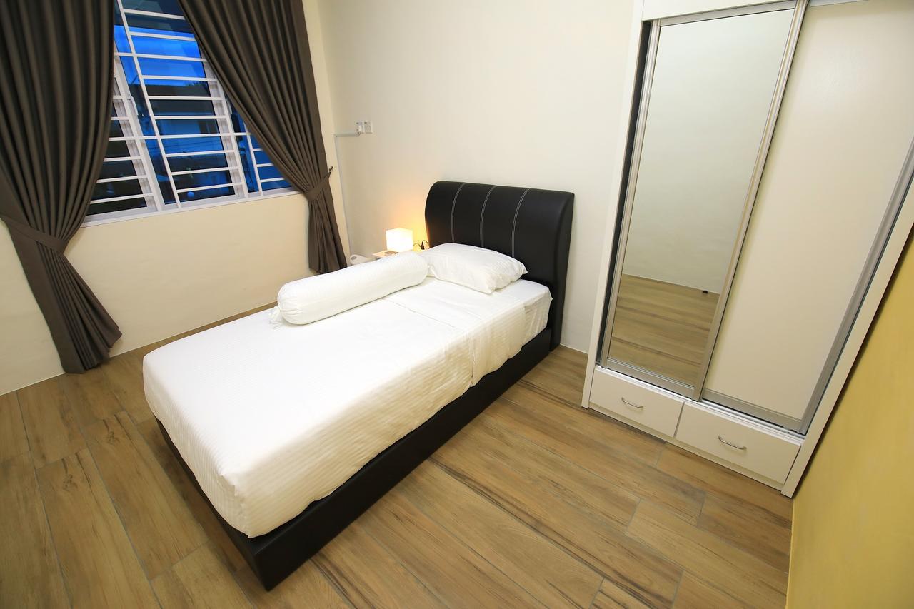 722 Homestay Kuching Exterior foto